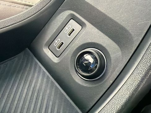 Certified 2025 MINI Cooper S FWD image 31