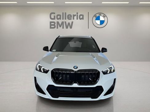 Used 2026 BMW X1 xDrive28i w/ Technology Package AWD/4WD image 3