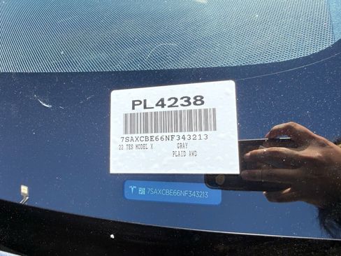 Used 2022 Tesla Model X Plaid image 9