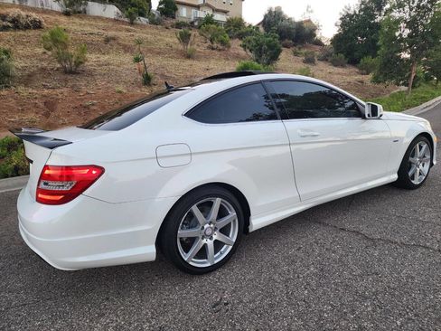 Used 2013 Mercedes-Benz C 250 Coupe image 6