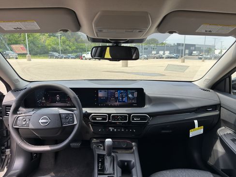 New 2026 Nissan Sentra SV w/ SV Convenience Package FWD image 27