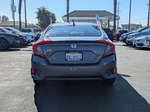 Used 2017 Honda Civic EX-L image 9