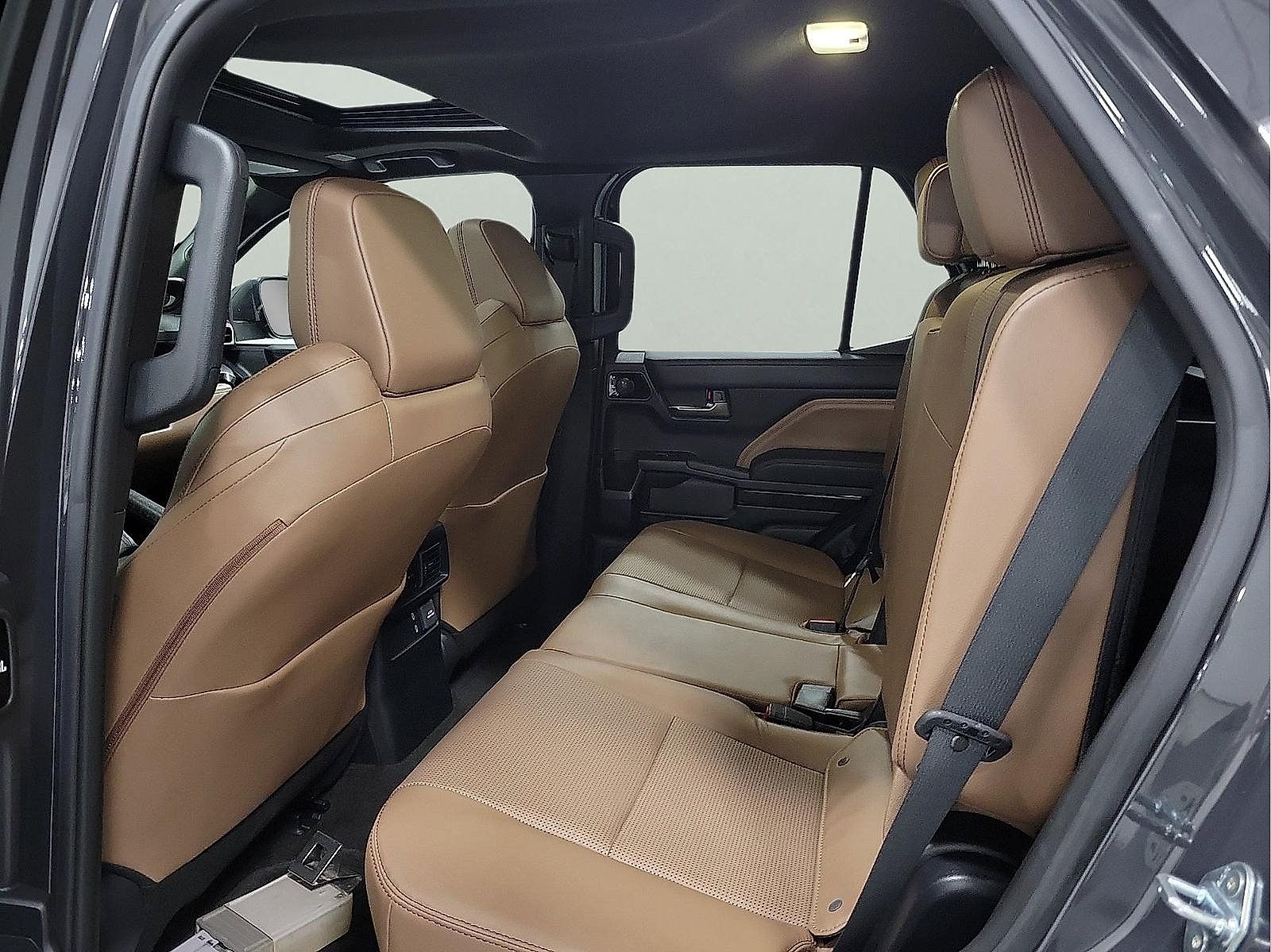 Certified 2026 Toyota 4Runner Limited AWD/4WD image 8