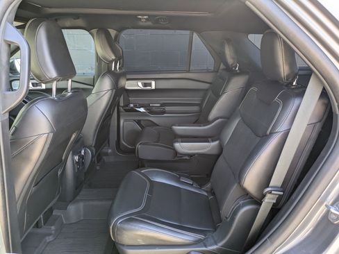 Used 2021 Ford Explorer ST AWD/4WD image 25