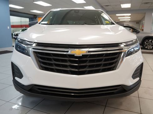 Used 2023 Chevrolet Equinox LS w/ LS Convenience Package image 13