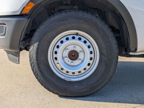 Used 2020 Ford Ranger XL w/ Equipment Group 101A Mid image 11