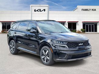 Certified 2023 Kia Sorento S w/ Panoramic Sunroof Package FWD 360° Tour