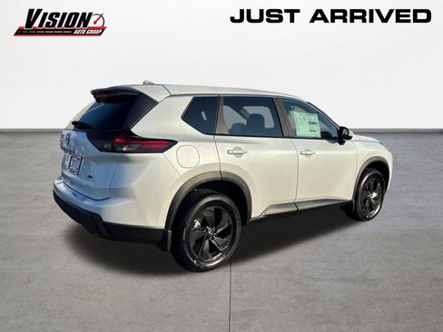 New 2026 Nissan Rogue SV w/ Cold Weather Package image 5