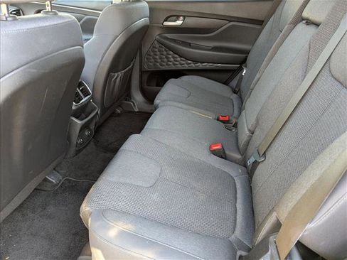 Used 2019 Hyundai Santa Fe SE image 12