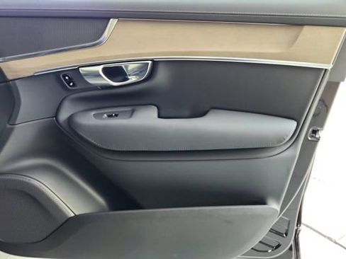 New 2026 Volvo XC90 T8 Core AWD/4WD image 38