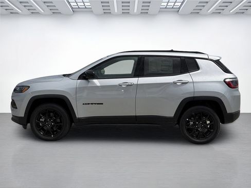 New 2026 Jeep Compass Latitude AWD/4WD image 8