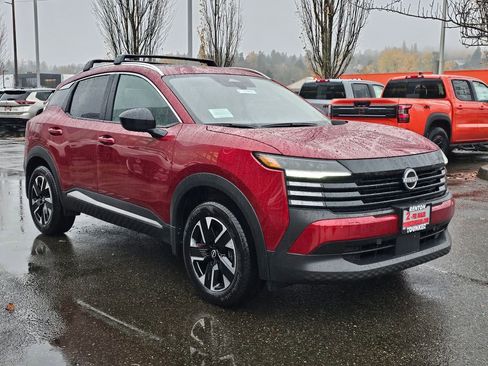 New 2026 Nissan Kicks SV w/ SV Premium Package image 2