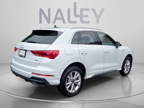 Used 2024 Audi Q3 2.0T Premium w/ Convenience Package AWD/4WD image 5