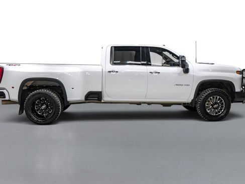 Used 2023 Chevrolet Silverado 3500 LTZ w/ LTZ Plus Package AWD/4WD image 6