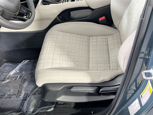 Used 2024 Honda HR-V LX image 18