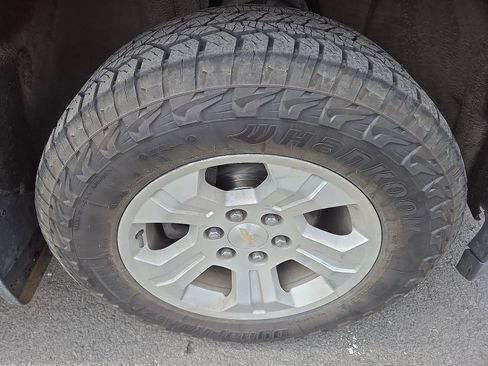 Used 2017 Chevrolet Silverado 1500 LT w/ All Star Edition image 9