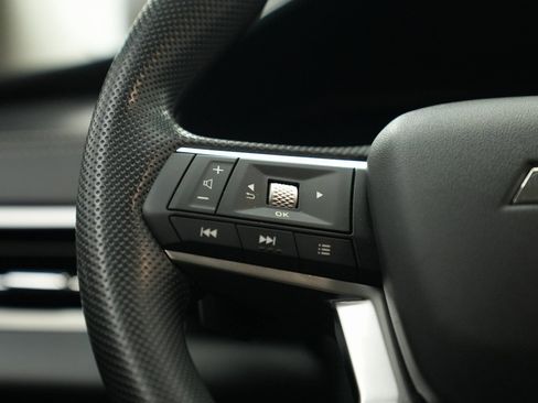 Used 2025 Mitsubishi Outlander ES image 25