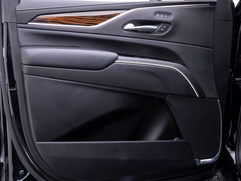 Used 2021 Cadillac Escalade Premium Luxury w/ LPO, Radiant Package image 14