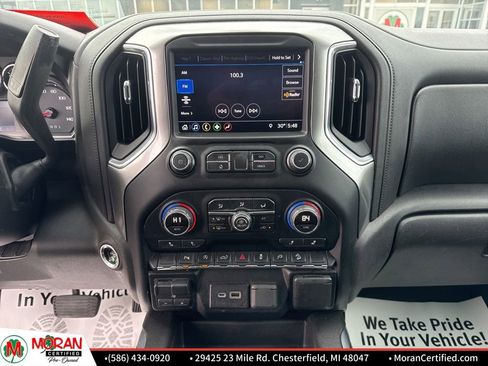 Used 2019 Chevrolet Silverado 1500 LT Trail Boss image 18