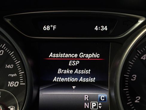 Used 2019 Mercedes-Benz GLA 250 GLA 250 4MATIC SUV image 5