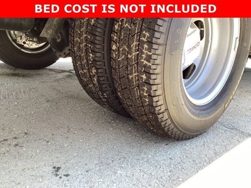 New 2025 GMC Sierra 3500 Pro w/ Convenience Package AWD/4WD image 15