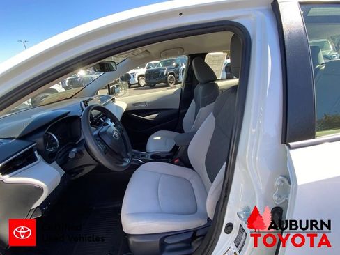 Certified 2020 Toyota Corolla LE FWD image 27