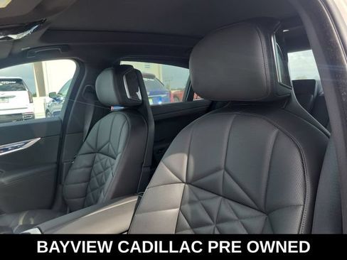 Used 2023 BMW 740i RWD image 27