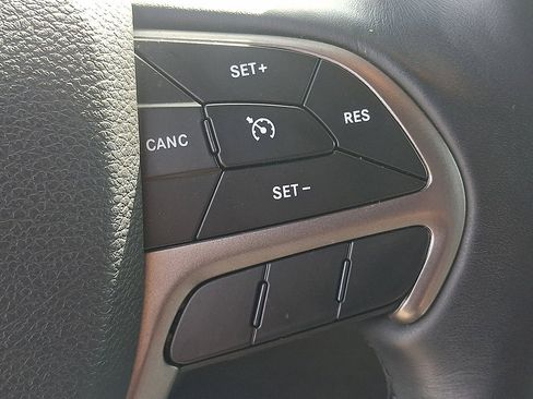 Used 2019 Jeep Grand Cherokee Limited X AWD/4WD image 24