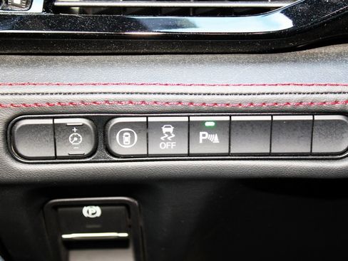 Used 2023 Acura MDX A-Spec image 27