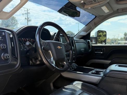 Used 2018 Chevrolet Silverado 3500 LTZ w/ Duramax Plus Package AWD/4WD image 18