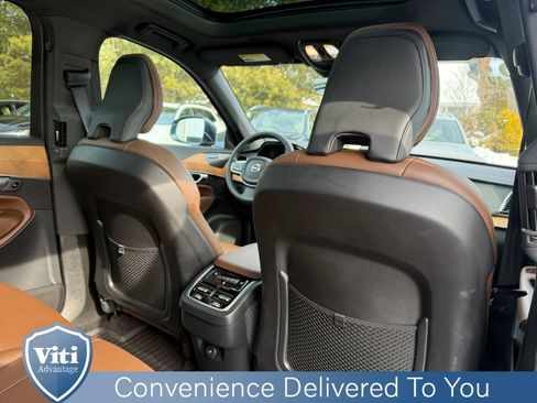 Certified 2023 Volvo XC90 B6 Plus w/ Protection Package image 27