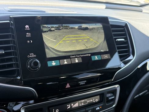 Certified 2022 Honda Pilot Elite image 15