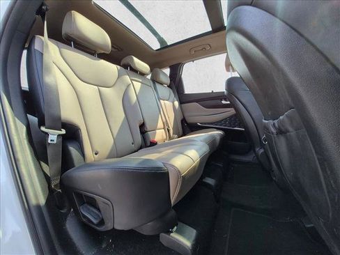 Used 2023 Hyundai Santa Fe SEL w/ Premium Package FWD image 16