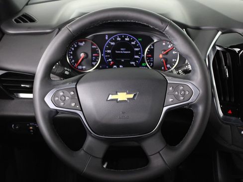 Used 2023 Chevrolet Traverse High Country FWD image 21
