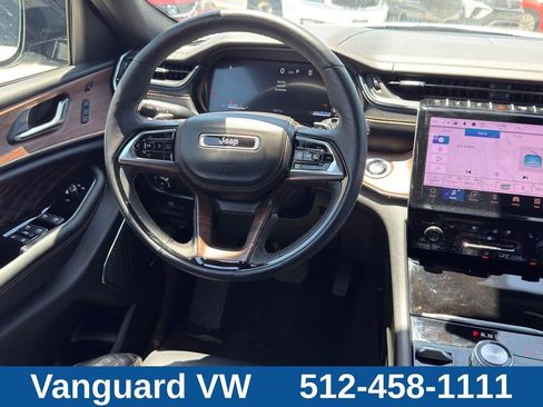Used 2025 Jeep Grand Cherokee L Summit w/ Obsidian Package AWD/4WD image 26