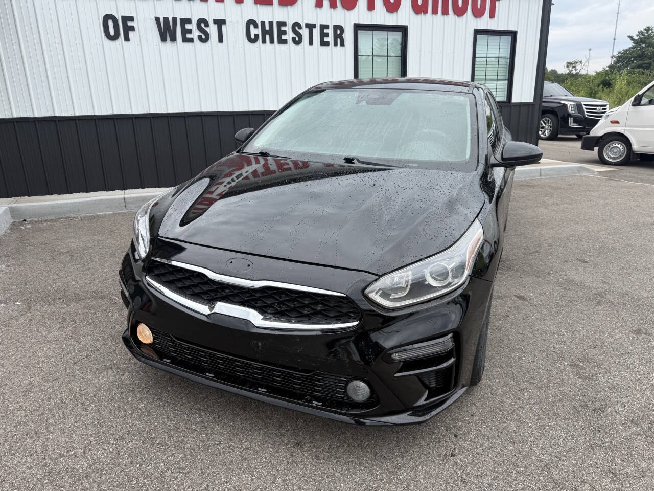 Used 2021 Kia Forte LXS FWD image 2
