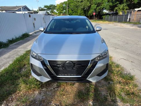 Used 2022 Nissan Sentra SV FWD image 5