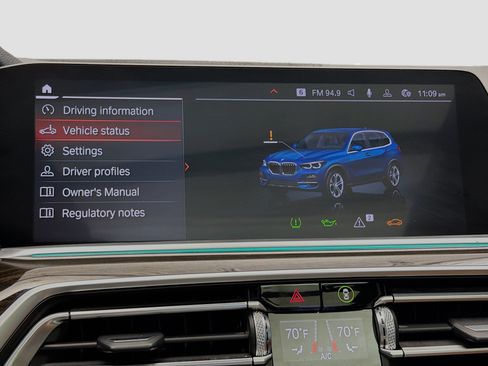 Used 2019 BMW X5 xDrive40i w/ Premium Package 2 image 9