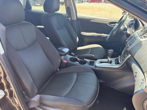 Used 2014 Nissan Sentra SR w/ Premium Package FWD image 18