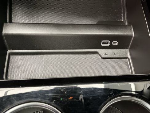 Certified 2025 Chevrolet Suburban RST w/ RST Capability Package image 27