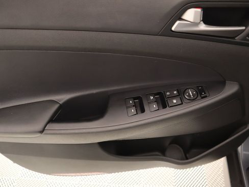 Used 2018 Hyundai Tucson Value image 16