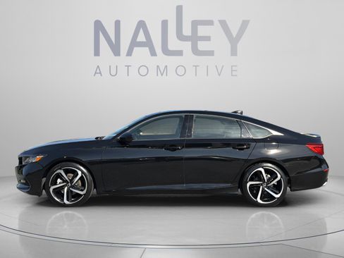 Used 2019 Honda Accord Sport image 2