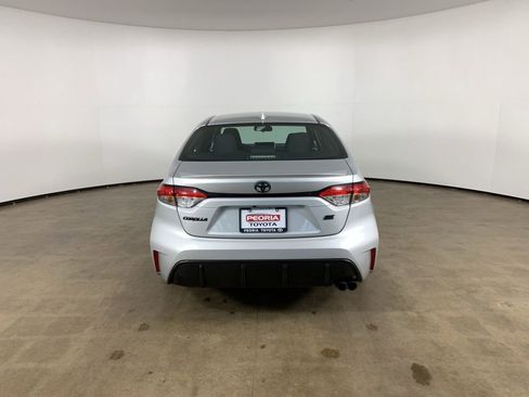 Used 2024 Toyota Corolla SE image 10