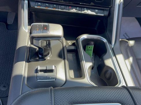 Used 2022 GMC Sierra 1500 Denali AWD/4WD image 26