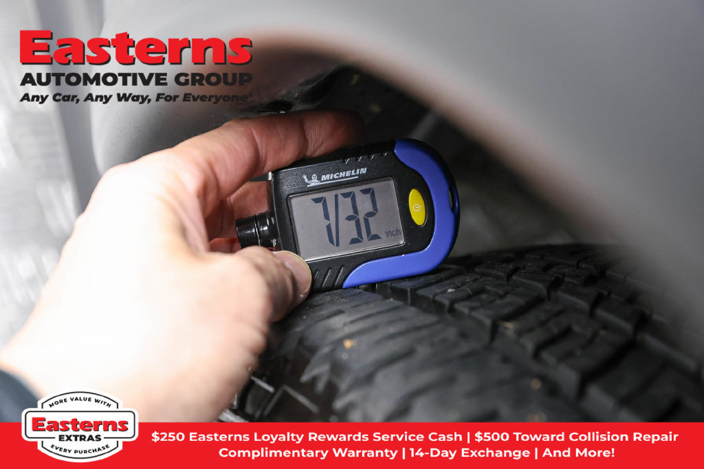 Used 2024 Mitsubishi Outlander Sport SE AWD/4WD image 29