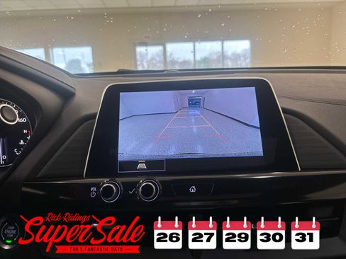 Used 2025 Cadillac CT4 Premium Luxury image 44