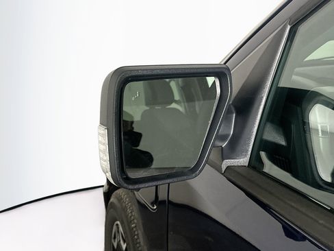 Used 2023 Ford F150 Lightning XLT image 16