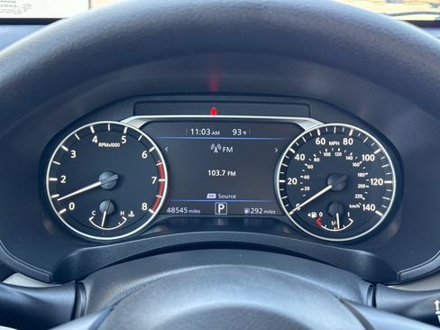 Used 2025 Nissan Altima 2.5 SV FWD image 22