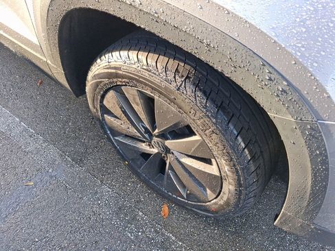 Certified 2023 Volkswagen Taos S FWD image 7