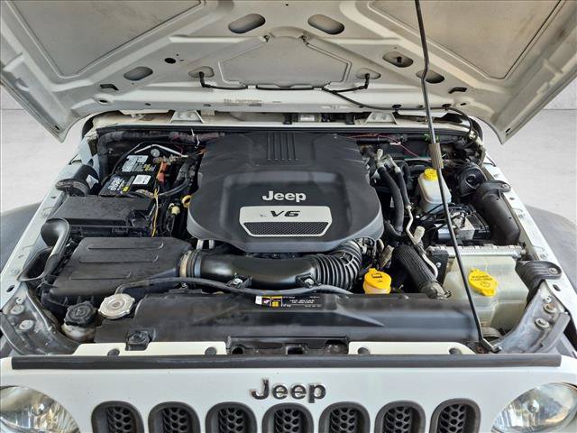 Used 2018 Jeep Wrangler Sport AWD/4WD image 19